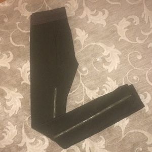 Olive Green Zip Detail Leggings